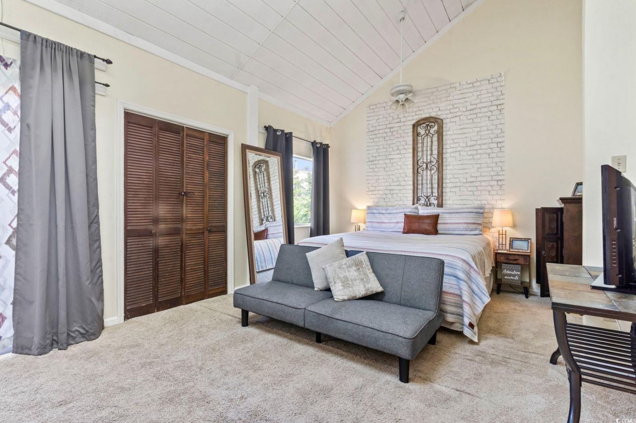 304 21st Ave. S Photo 22