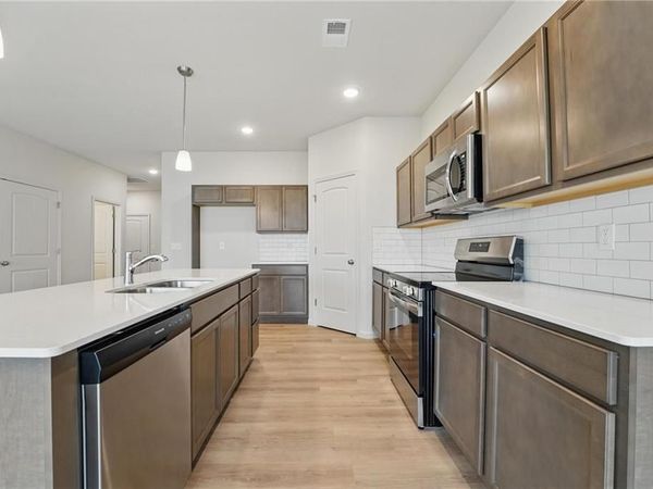 409 SW Redbud Court, Blue Springs, MO 64014