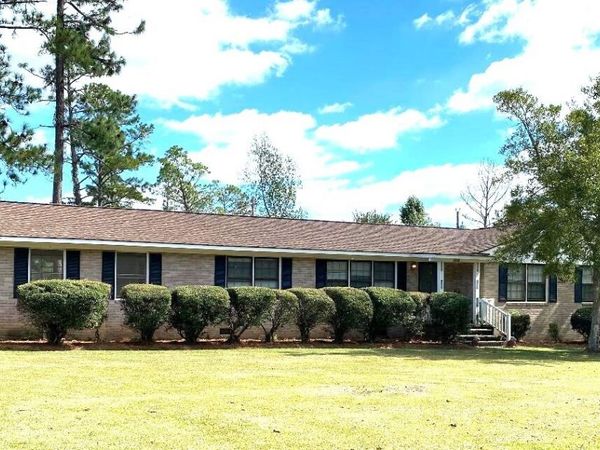 1016 Old Wadley Road, Swainsboro, GA 30401