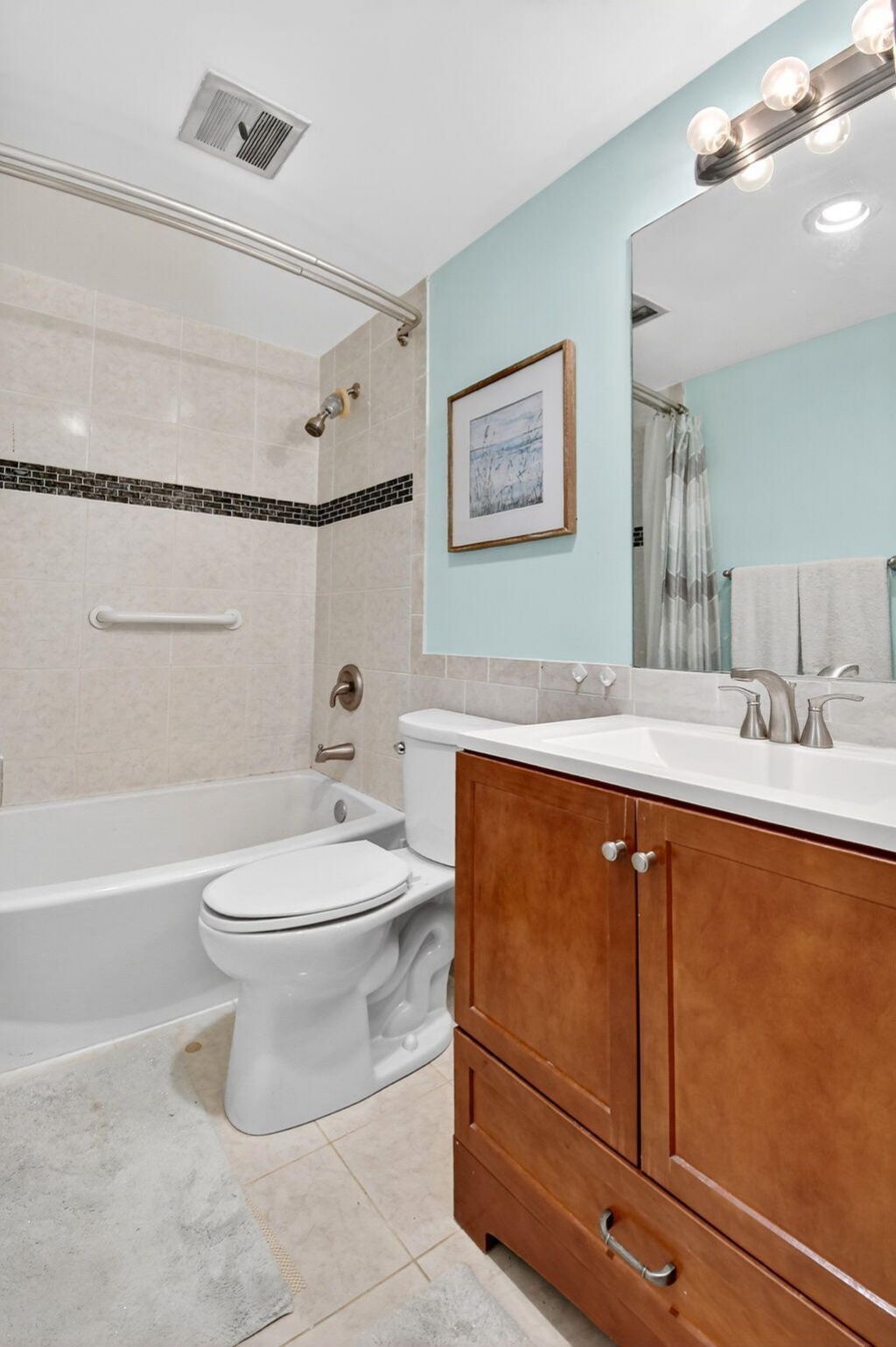 5203 NE 24 Terrace, Unit B-105, Fort Lauderdale, FL 33308 Photo