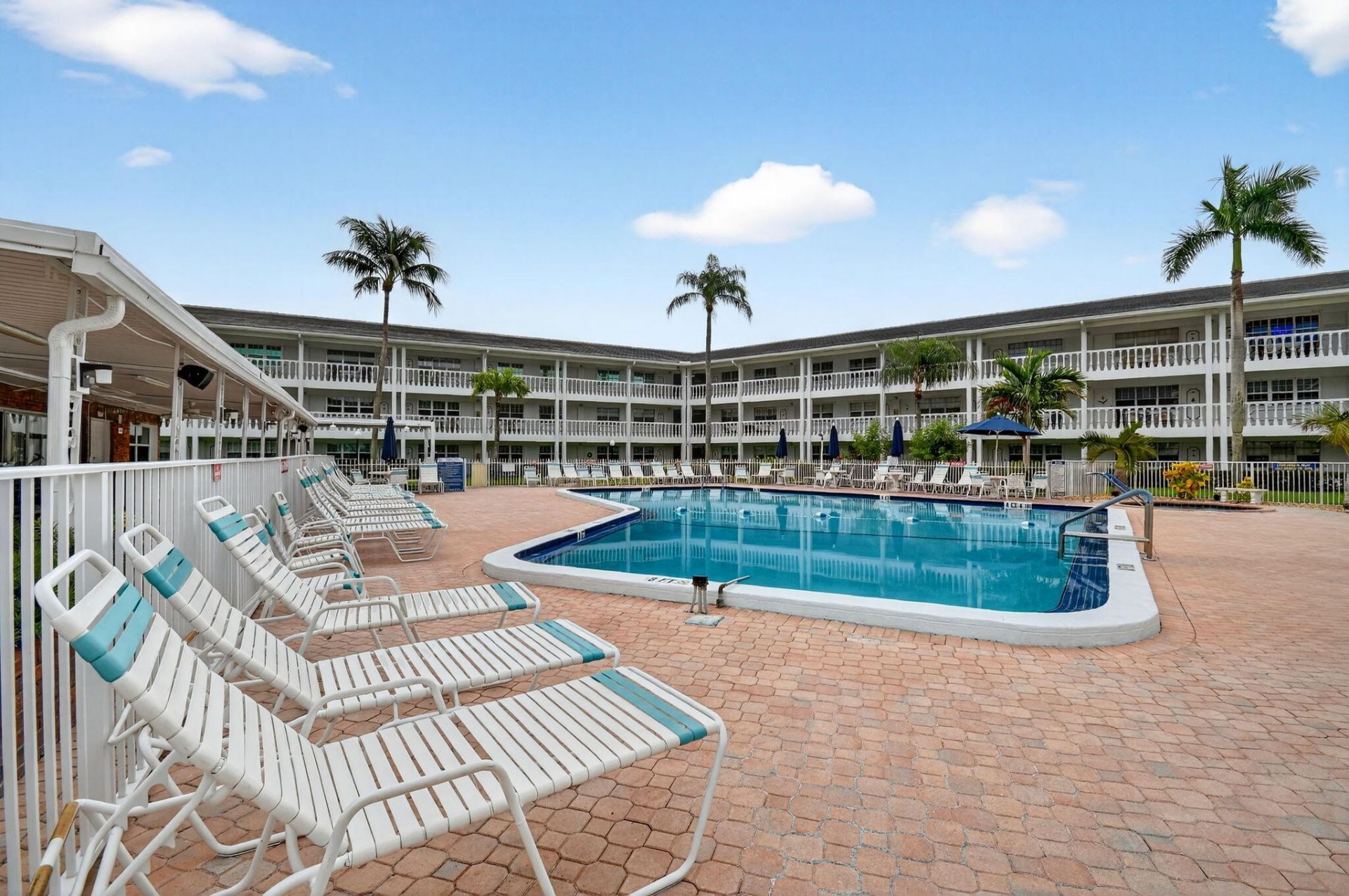 5203 NE 24 Terrace, Unit B-105, Fort Lauderdale, FL 33308 Photo