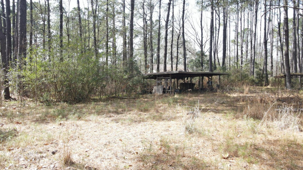 3586 Kitford Road Photo 7