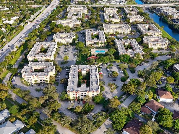 7845 Camino Real, Unit O-205, Miami, FL 33143