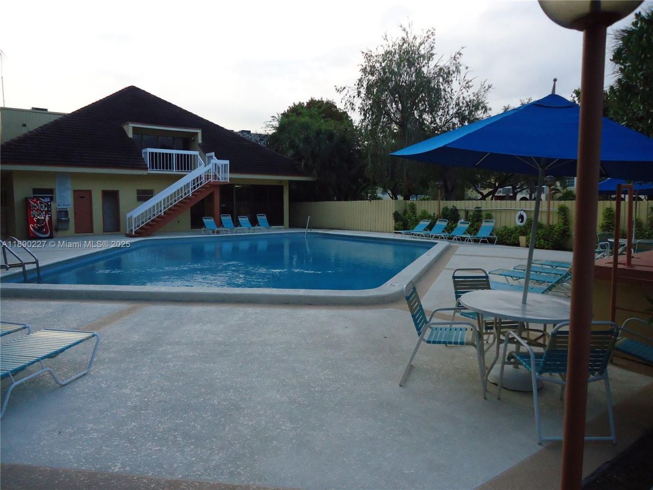 7845 Camino Real, Unit O-205, Miami, FL 33143 Photo