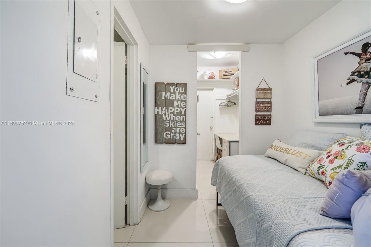 3 Island Ave, Unit 14A, Miami Beach, FL 33139 Photo