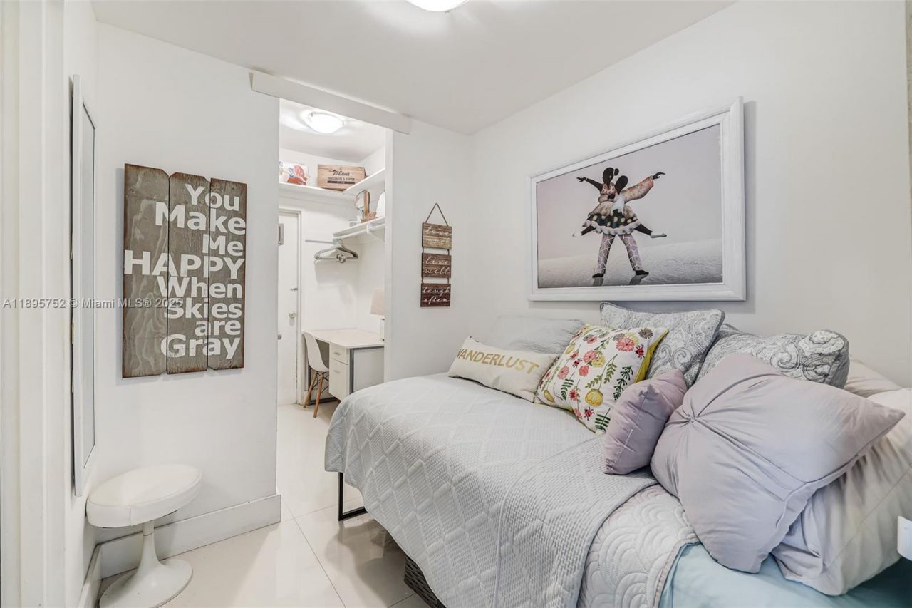 3 Island Ave, Unit 14A, Miami Beach, FL 33139 Photo