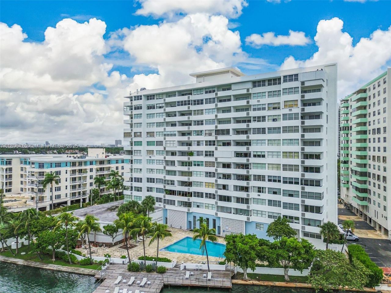 3 Island Ave, Unit 14A, Miami Beach, FL 33139 Photo