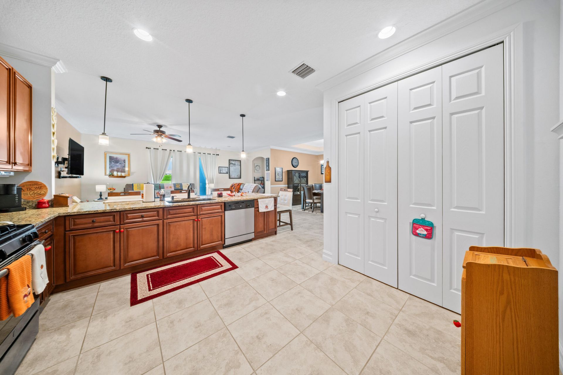 6244 NW Helmsdale Way, Port Saint Lucie, FL 34983 Photo