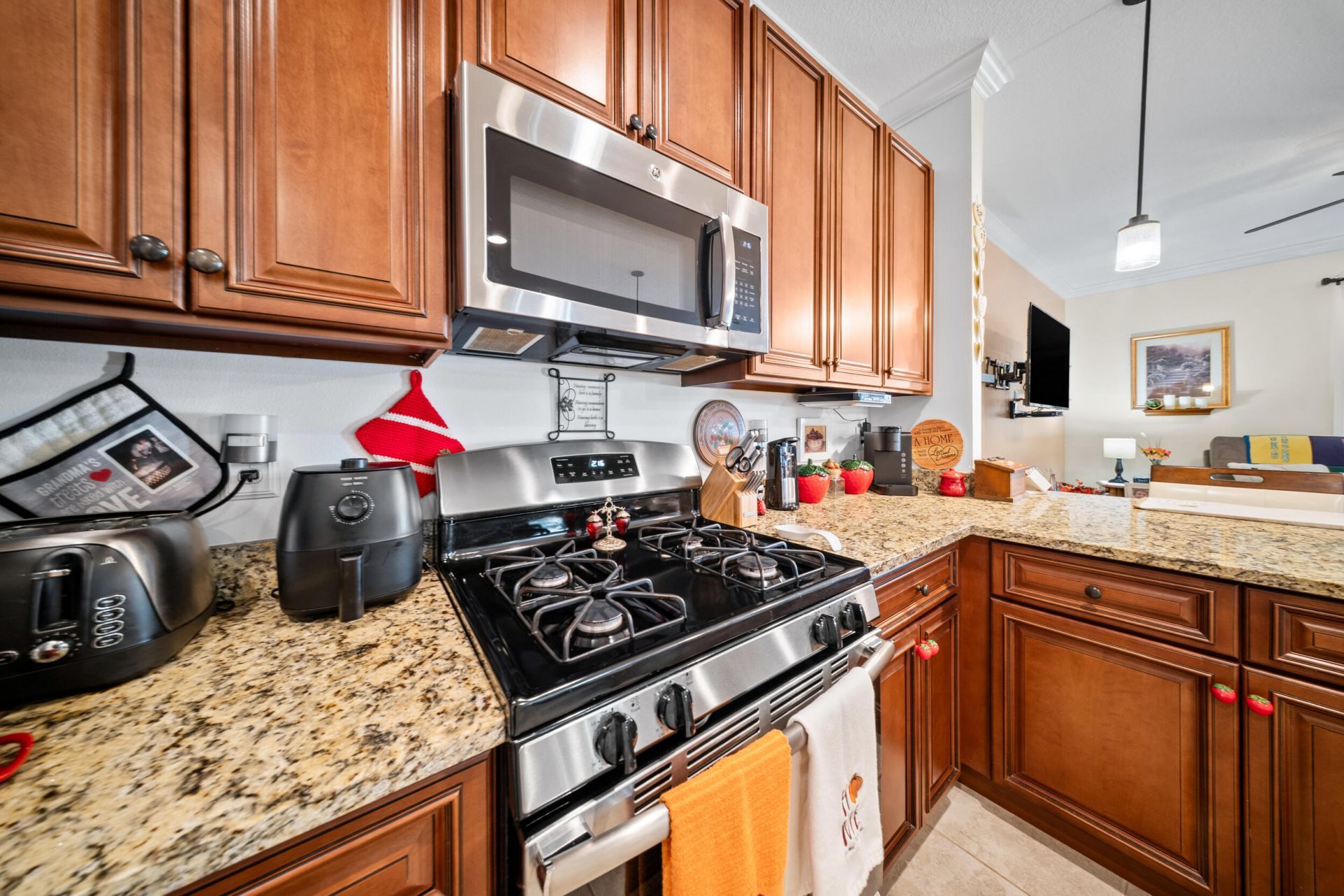 6244 NW Helmsdale Way, Port Saint Lucie, FL 34983 Photo