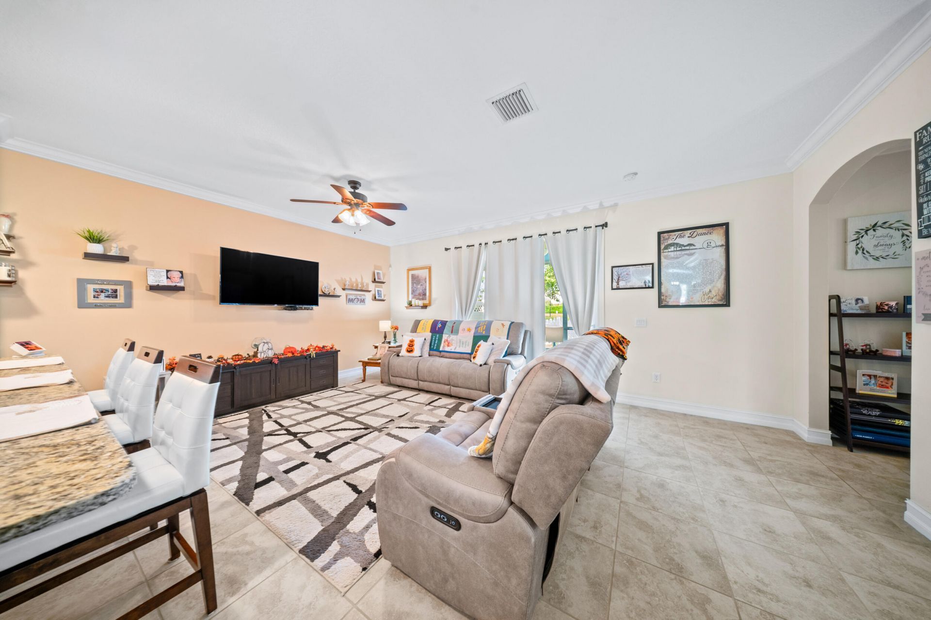 6244 NW Helmsdale Way, Port Saint Lucie, FL 34983 Photo