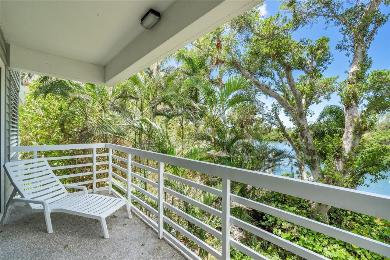 615 Dream Island Place, Unit 201, Longboat Key, FL 34228 Photo