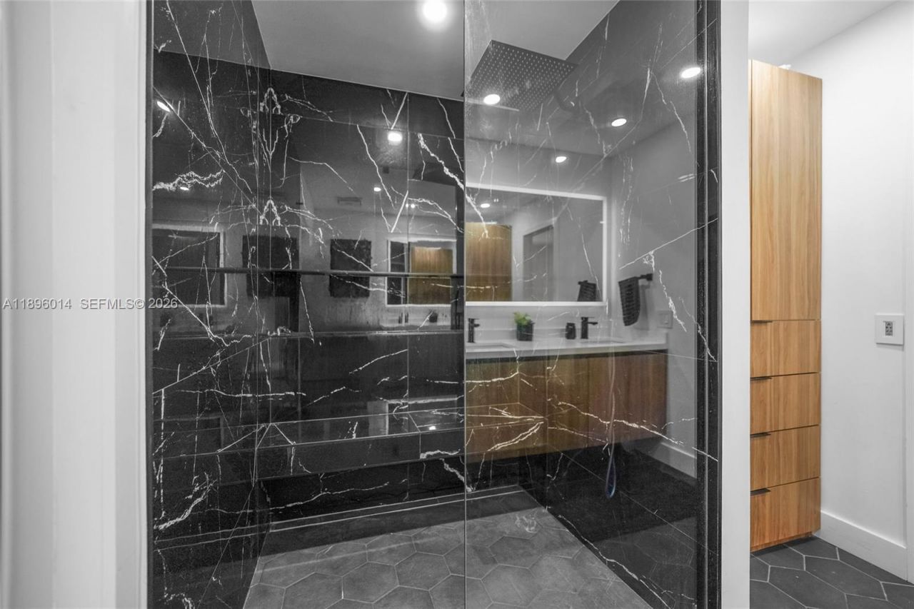 752 NW 134th Ave, Miami, FL 33182 Photo