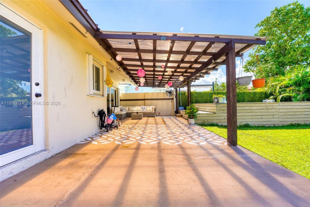 752 NW 134th Ave, Miami, FL 33182 Photo