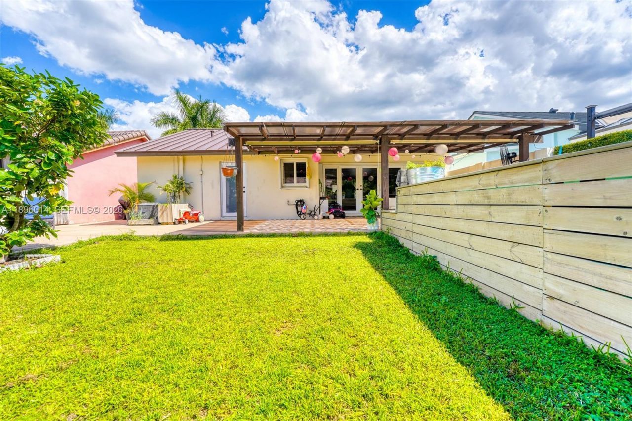 752 NW 134th Ave, Miami, FL 33182 Photo
