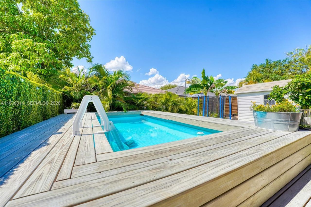 752 NW 134th Ave, Miami, FL 33182 Photo