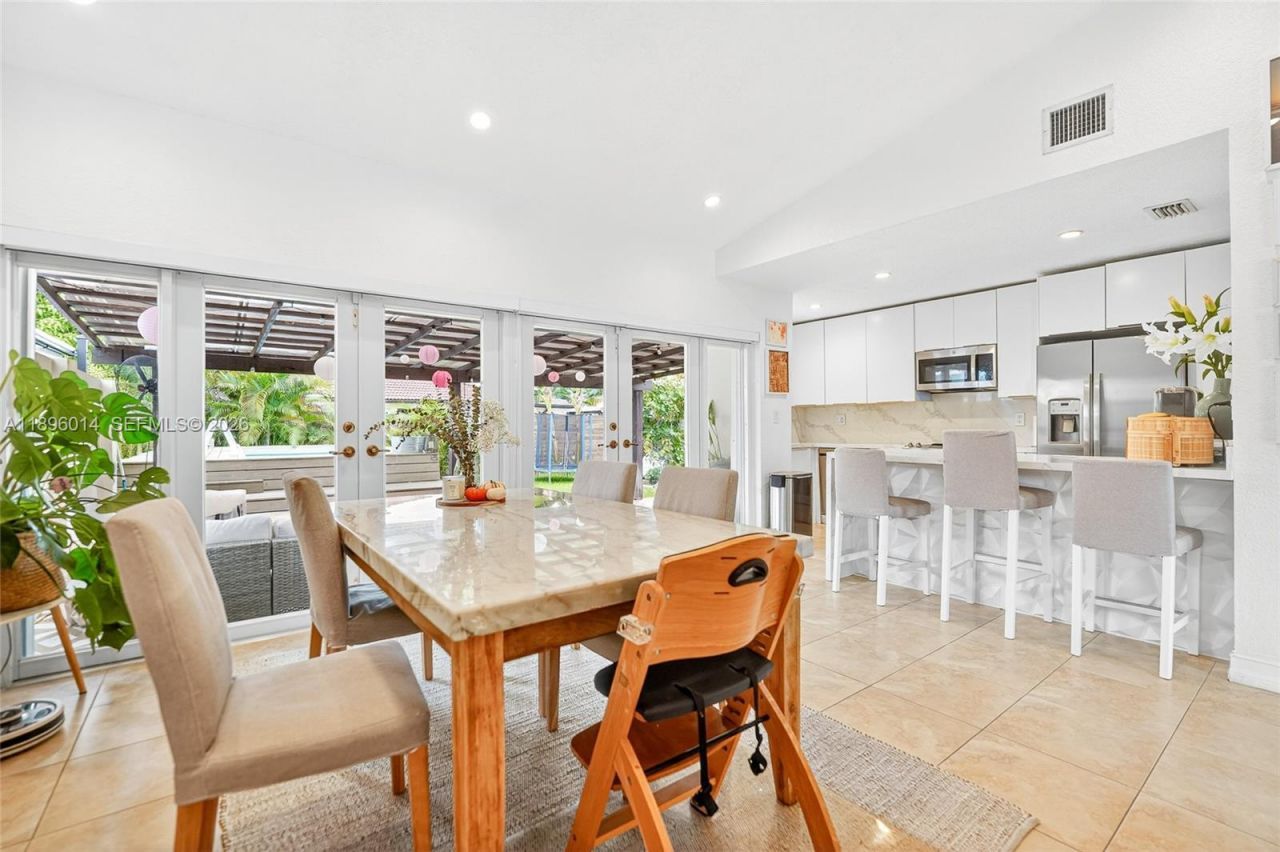 752 NW 134th Ave, Miami, FL 33182 Photo