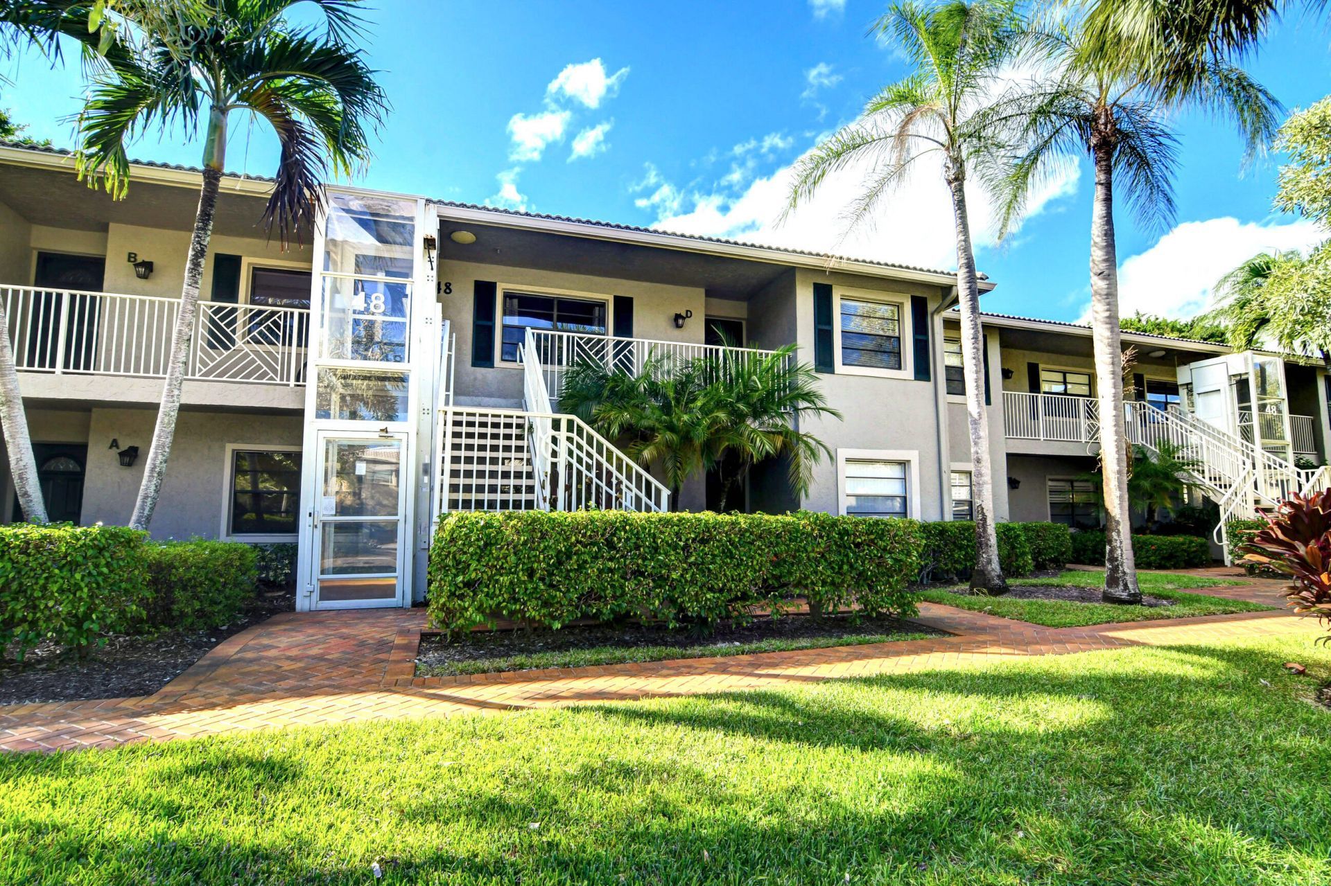 48 Stratford Lane W, Unit D, Boynton Beach, FL 33436 Photo