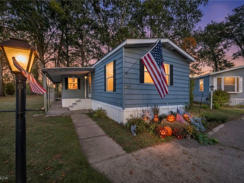 35157 Center Ridge Road, Unit 126, North Ridgeville, OH 44039 Photo 2