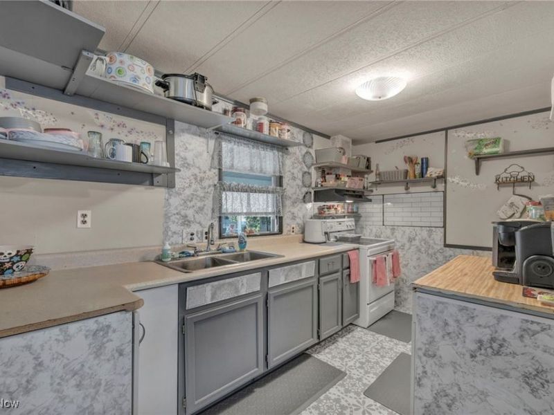 35157 Center Ridge Road, Unit 126, North Ridgeville, OH 44039 Photo 37