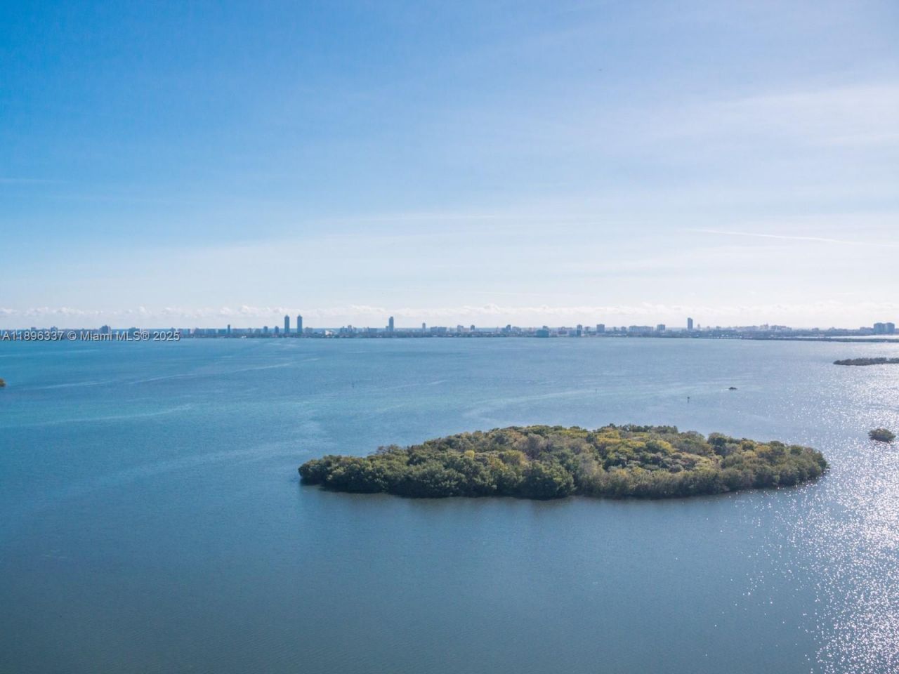 770 NE 69th St, Unit 1B, Miami, FL 33138 Photo