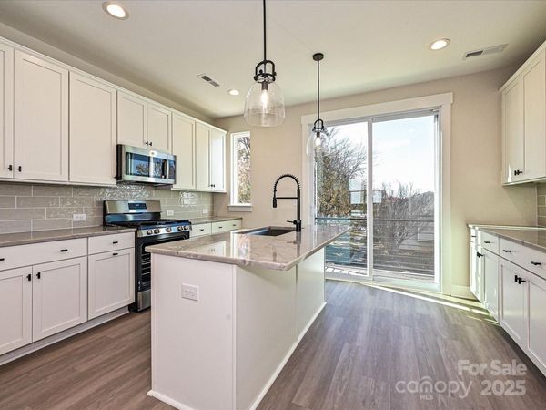 912 Callahan Street, Unit EQX1665, Charlotte, NC 28206