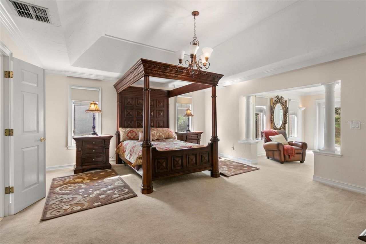 3498 Shoreline Circle, Palm Harbor, FL 34684 Photo