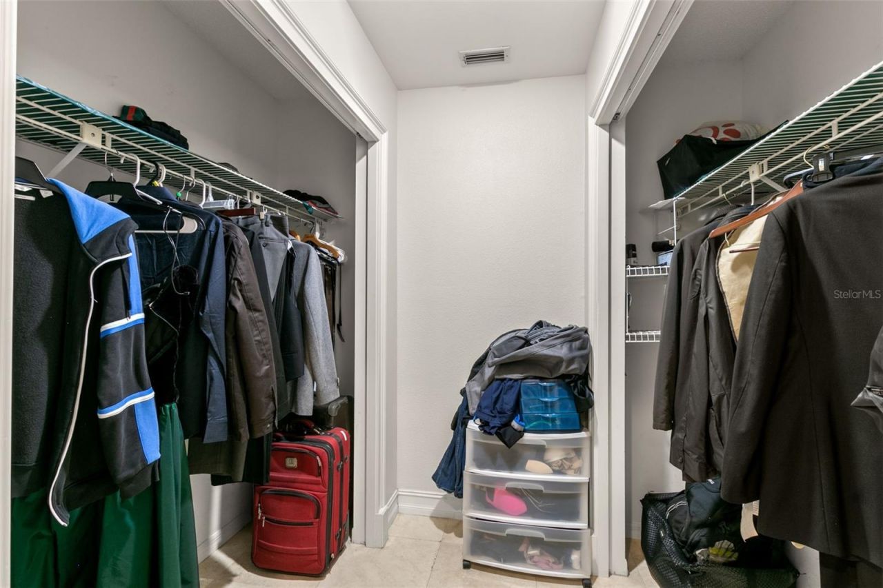 3498 Shoreline Circle, Palm Harbor, FL 34684 Photo