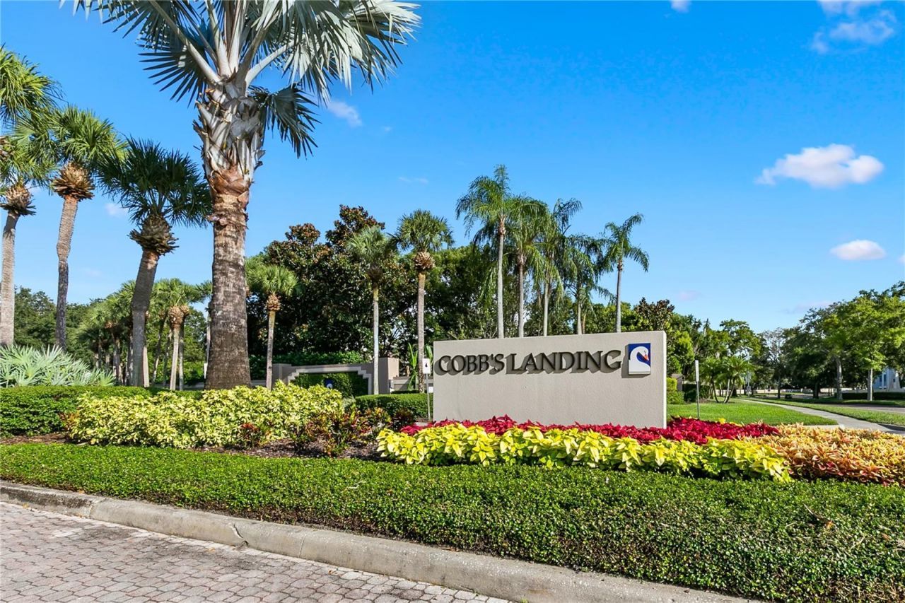 3498 Shoreline Circle, Palm Harbor, FL 34684 Photo