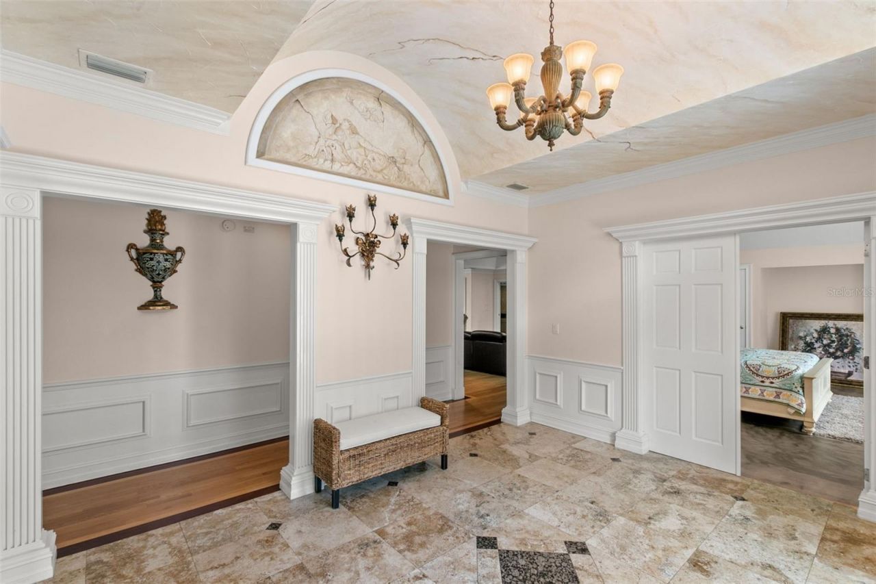 3498 Shoreline Circle, Palm Harbor, FL 34684 Photo