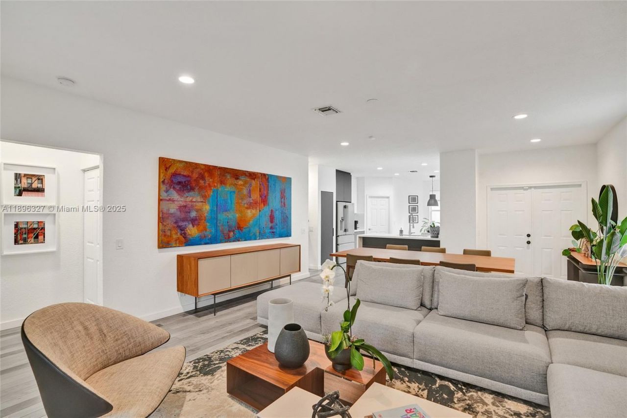 1725 Winterberry Ln, Unit 1725, Weston, FL 33327 Photo