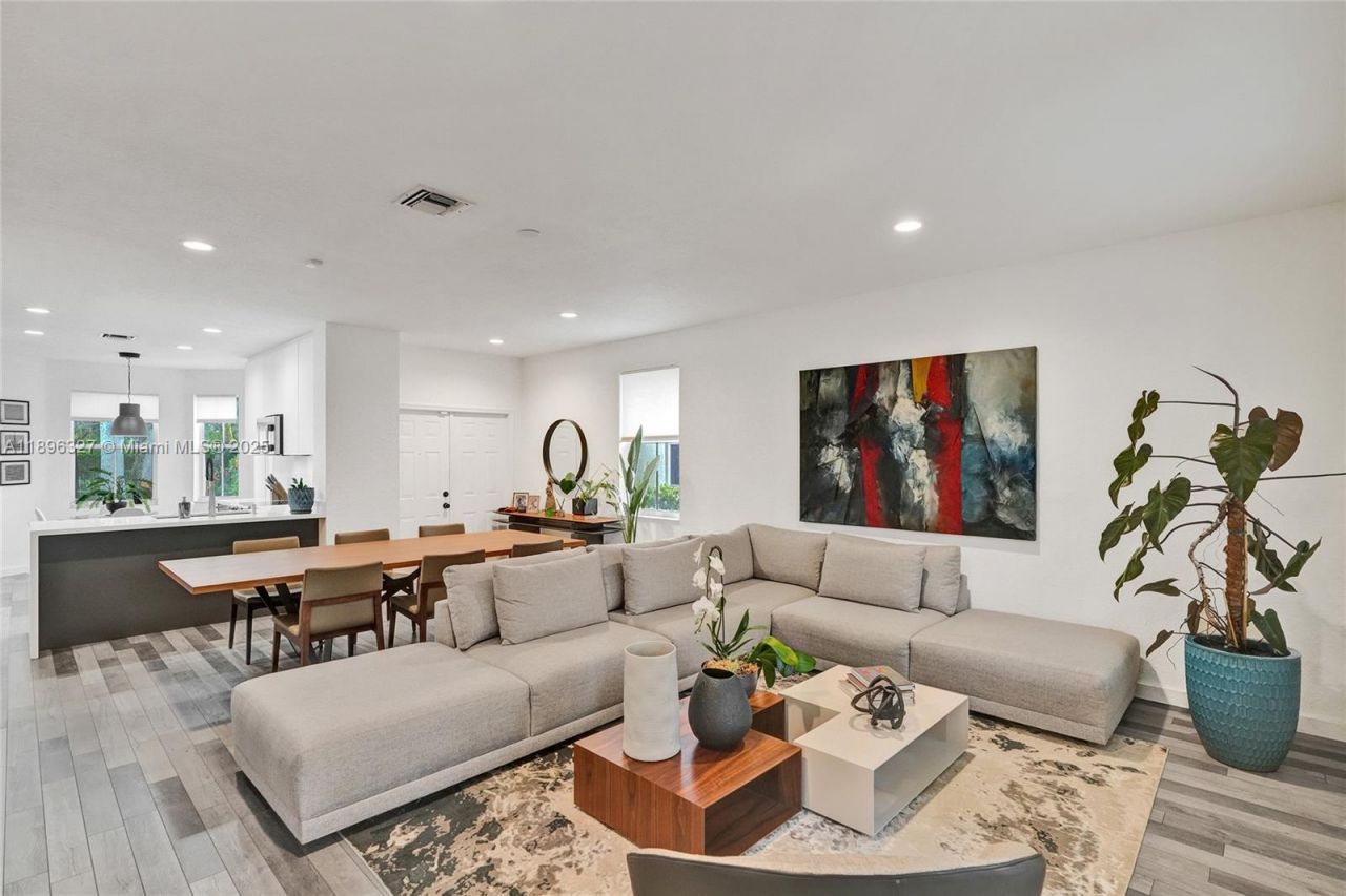 1725 Winterberry Ln, Unit 1725, Weston, FL 33327 Photo