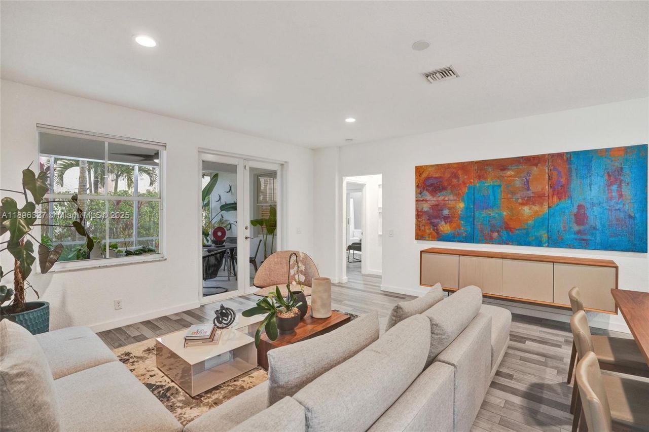 1725 Winterberry Ln, Unit 1725, Weston, FL 33327 Photo