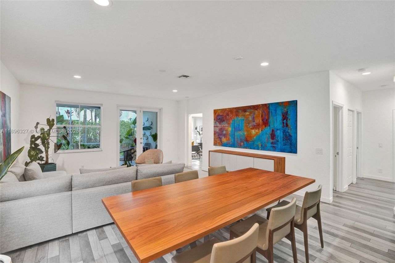 1725 Winterberry Ln, Unit 1725, Weston, FL 33327 Photo