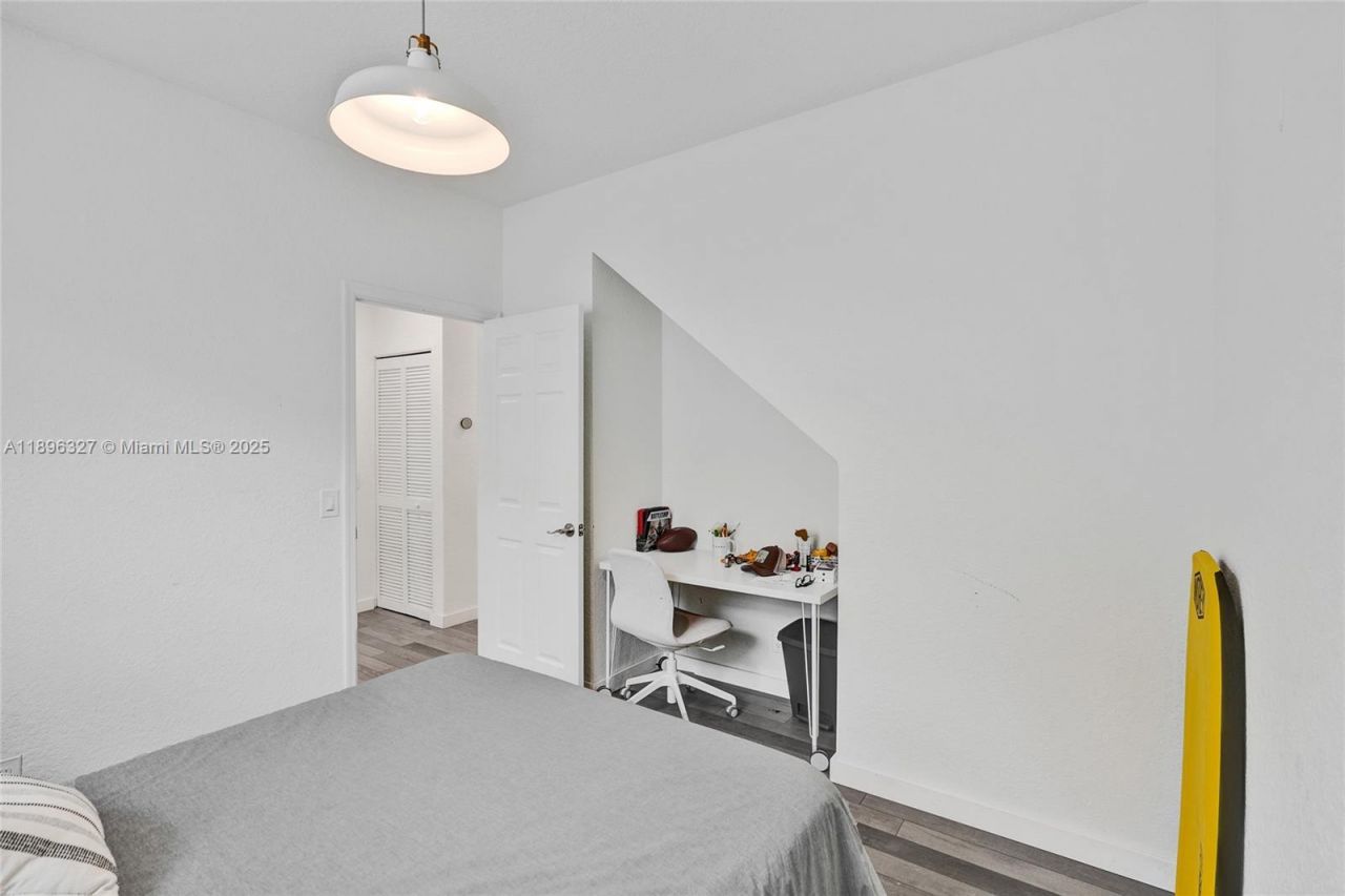 1725 Winterberry Ln, Unit 1725, Weston, FL 33327 Photo