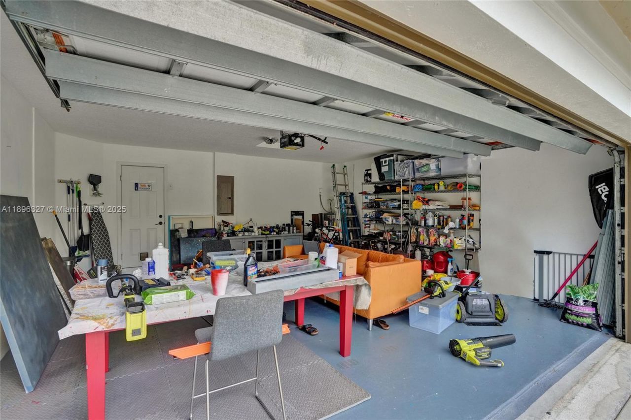 1725 Winterberry Ln, Unit 1725, Weston, FL 33327 Photo