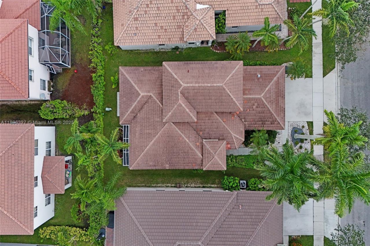 1725 Winterberry Ln, Unit 1725, Weston, FL 33327 Photo