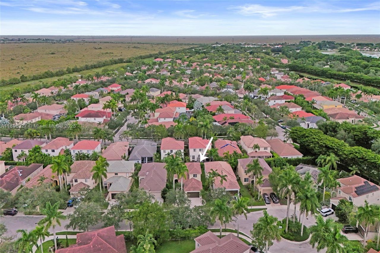 1725 Winterberry Ln, Unit 1725, Weston, FL 33327 Photo