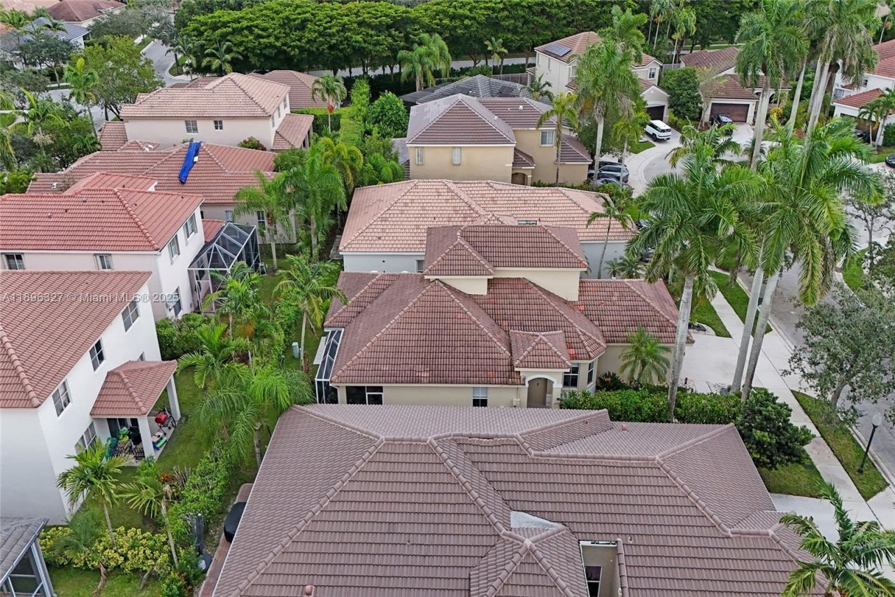 1725 Winterberry Ln, Unit 1725, Weston, FL 33327 Photo