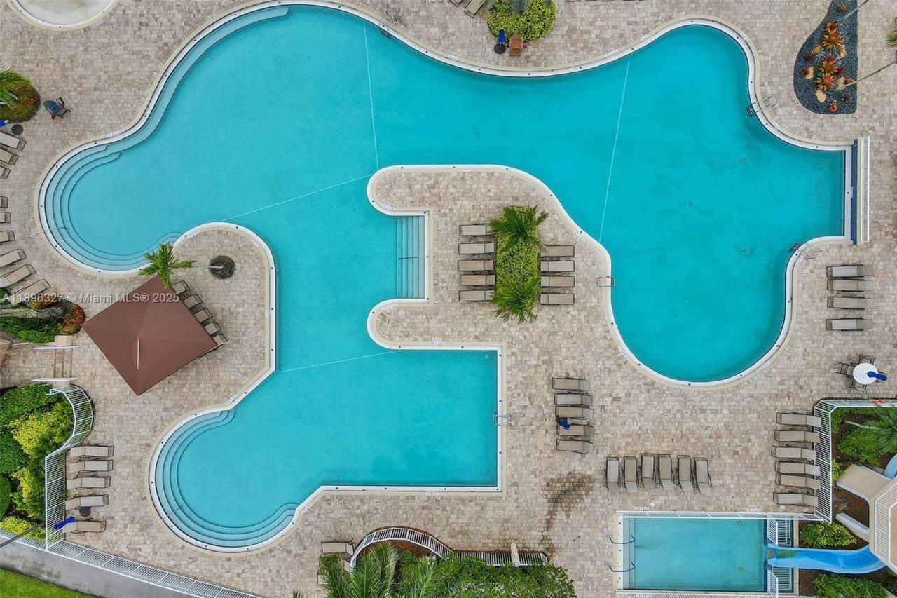 1725 Winterberry Ln, Unit 1725, Weston, FL 33327 Photo