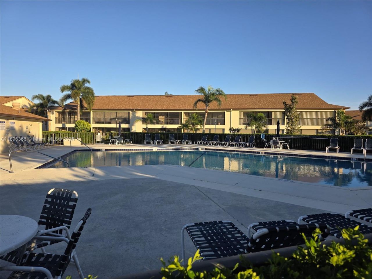 401 Pinecrest Cir, Unit A, Jupiter, FL 33458 Photo