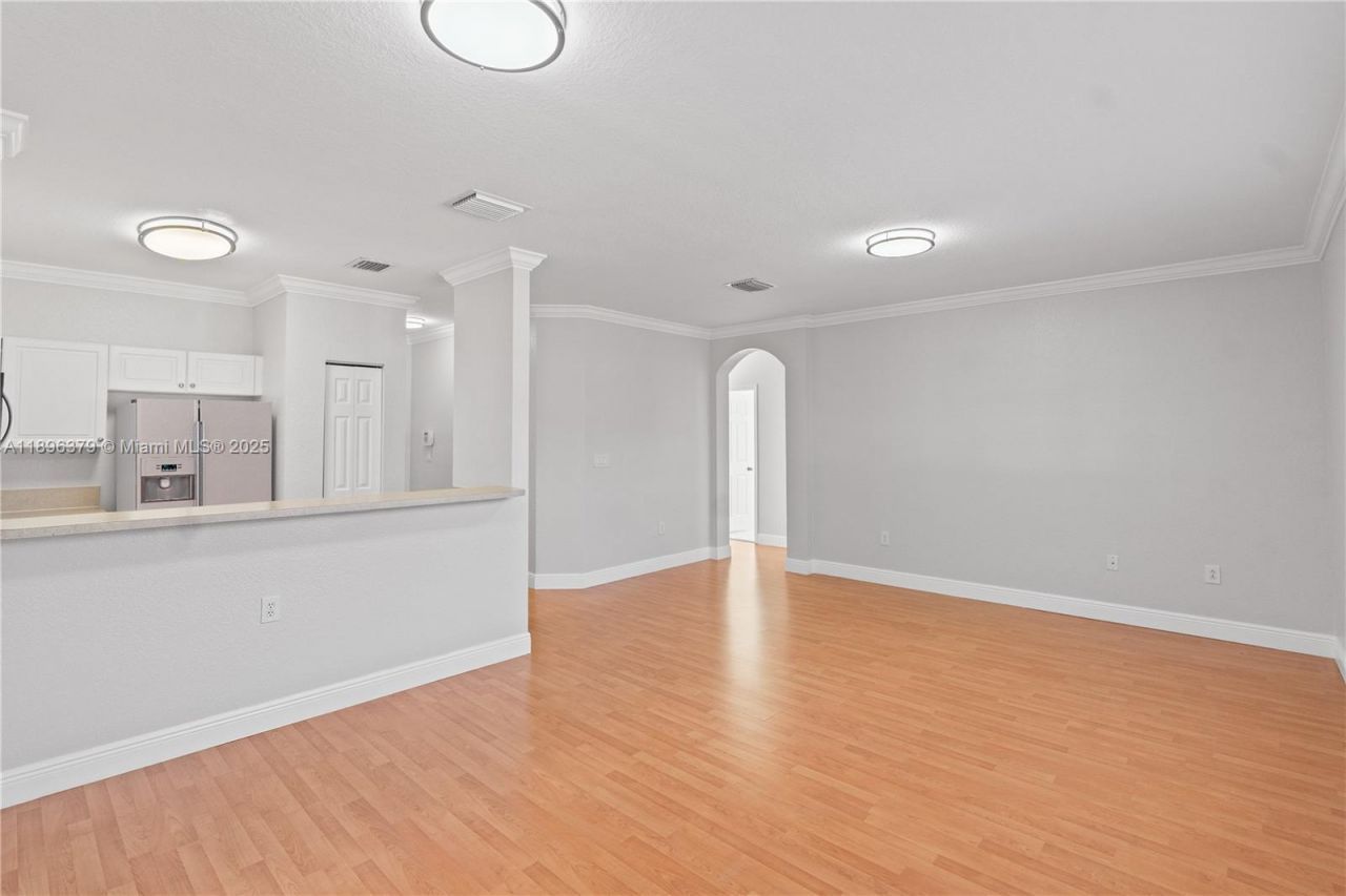 1398 NE 33rd Ave, Unit 201-25, Homestead, FL 33033 Photo