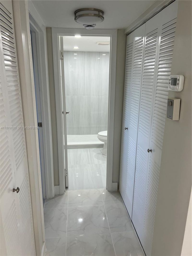 5900 NW 44th St, Unit 405, Lauderhill, FL 33319 Photo