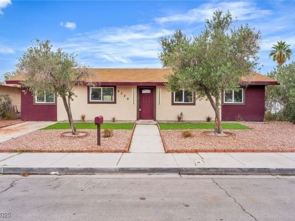 4329 Studio Street, Las Vegas, NV 89115