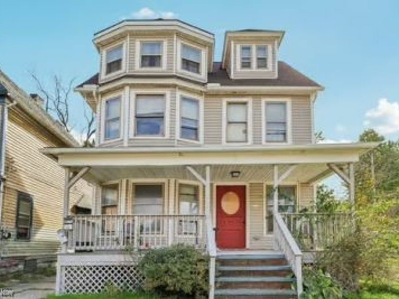 6004 Superior Avenue, Cleveland, OH 44103 Photo 1