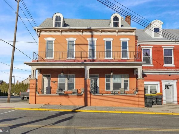 161 W HIGH STREET, WOMELSDORF, PA 19567