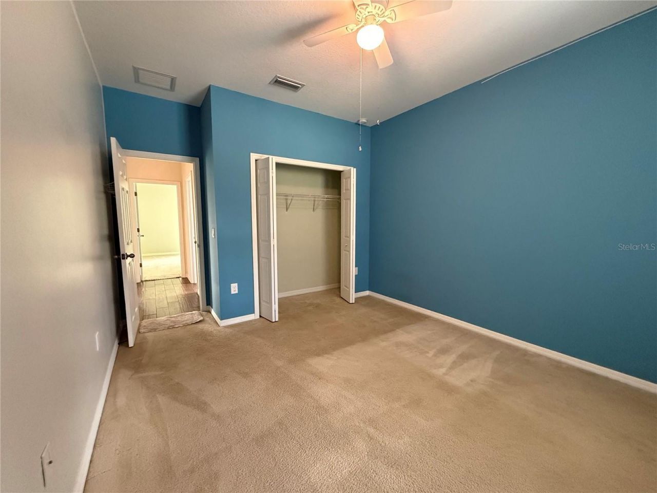 13101 Done Groven Drive, Dover, FL 33527 Photo