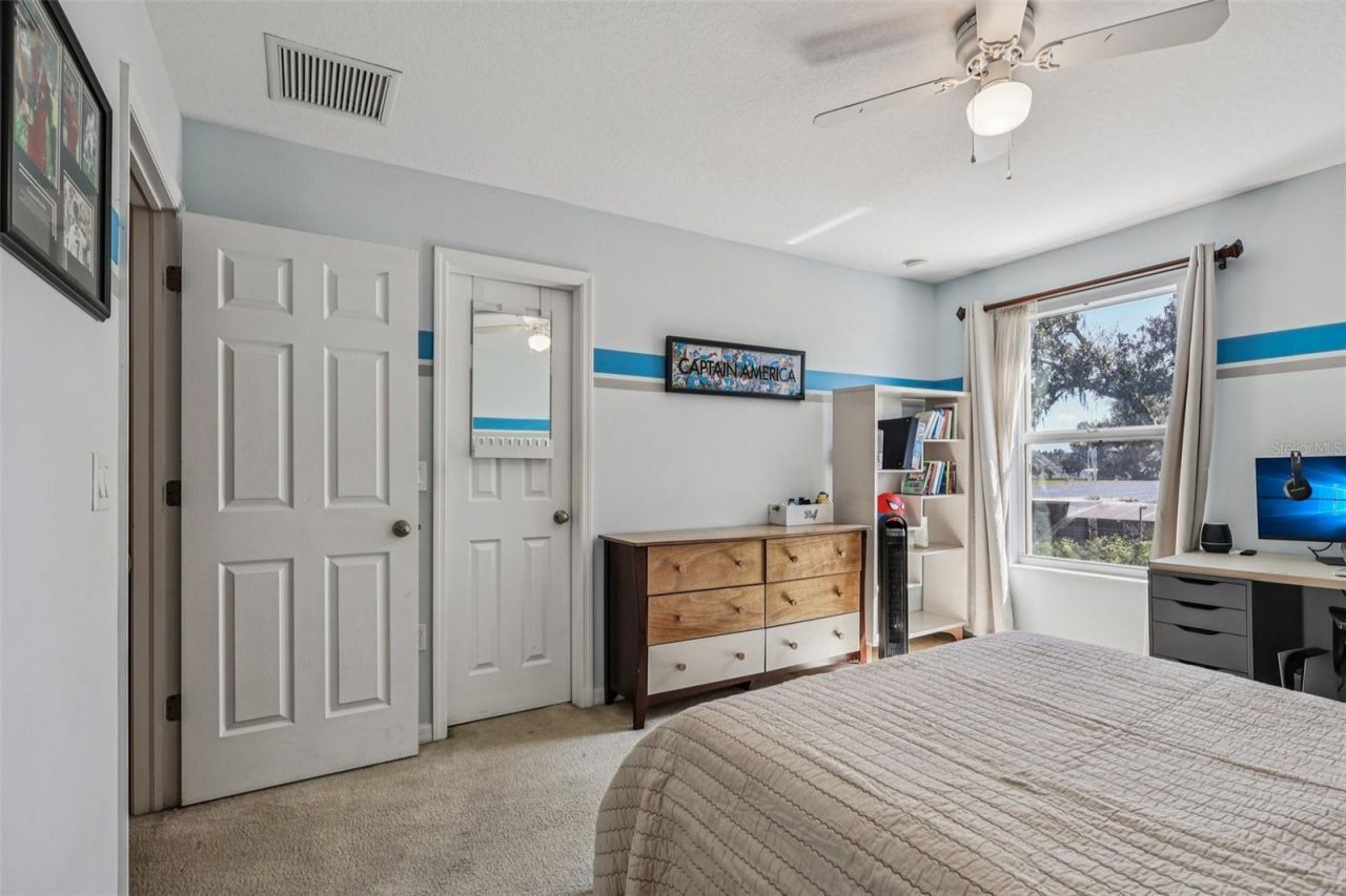 13101 Done Groven Drive, Dover, FL 33527 Photo