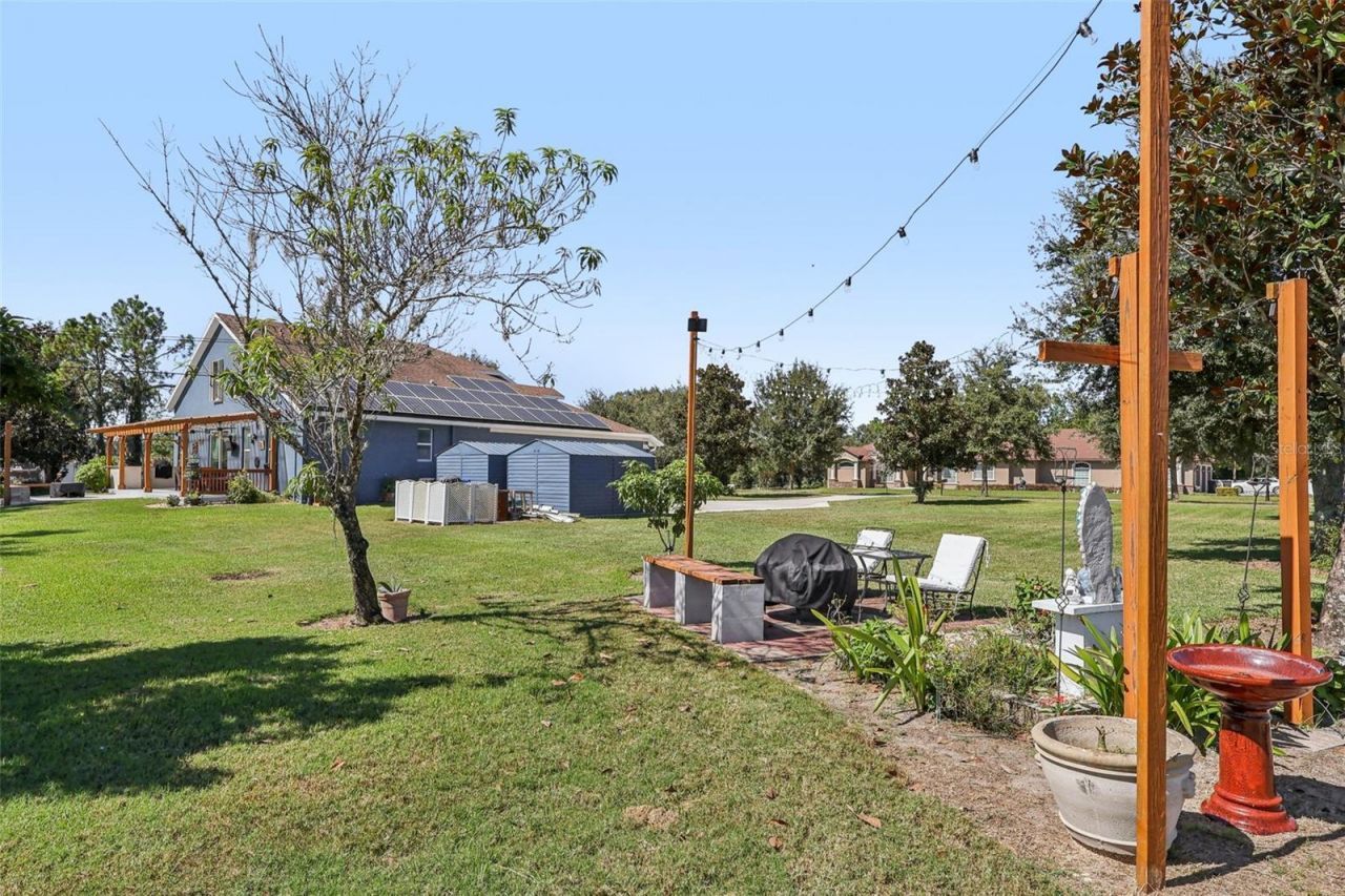 13101 Done Groven Drive, Dover, FL 33527 Photo