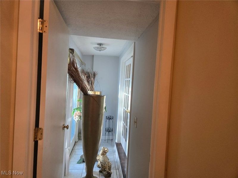 2186 mount vernon Boulevard, East Cleveland, OH 44112 Photo 11