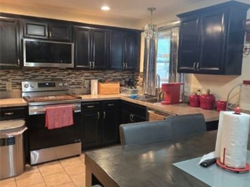 2186 mount vernon Boulevard, East Cleveland, OH 44112 Photo 21